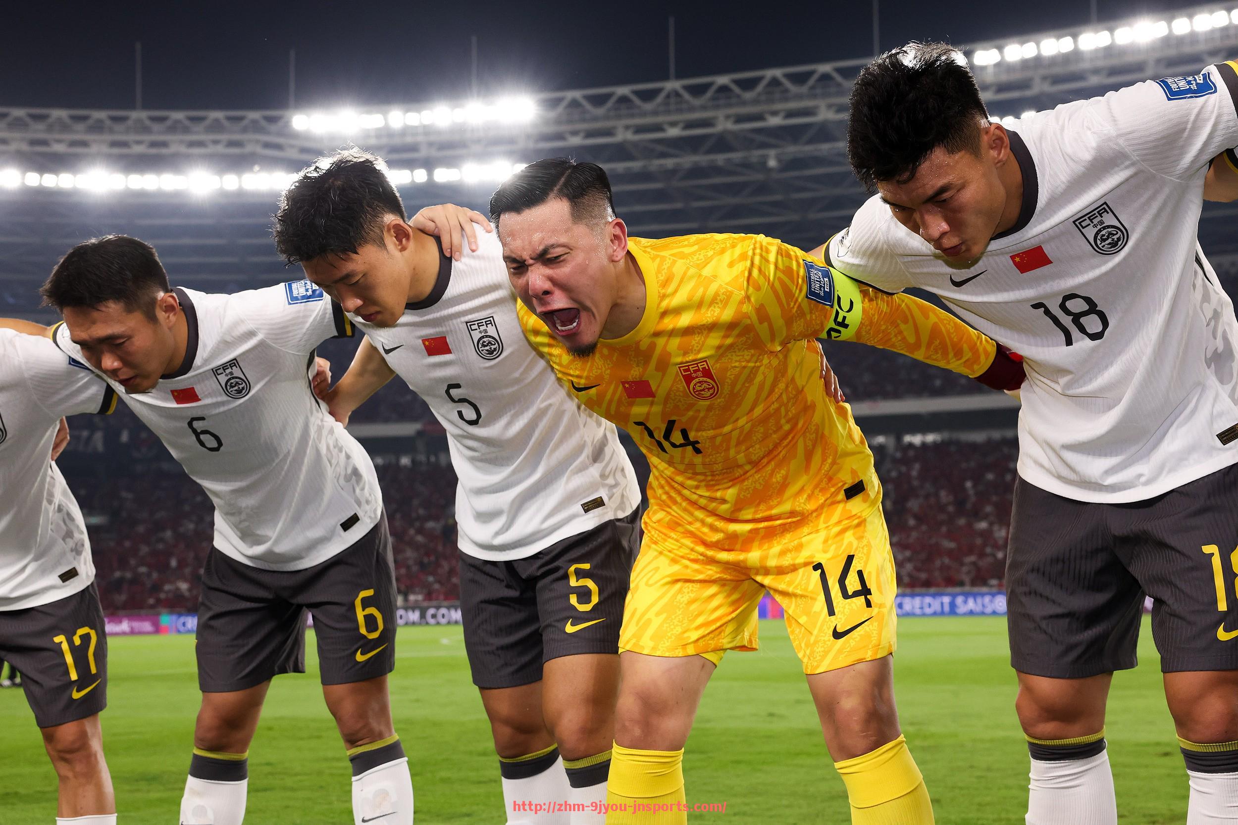 J9九游会登录入口-法甲经典战术案例解析：从布阵到执行